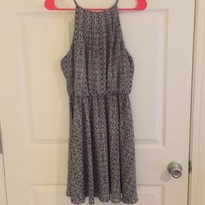 High-neck Francesca’s dress - navy blue/white
